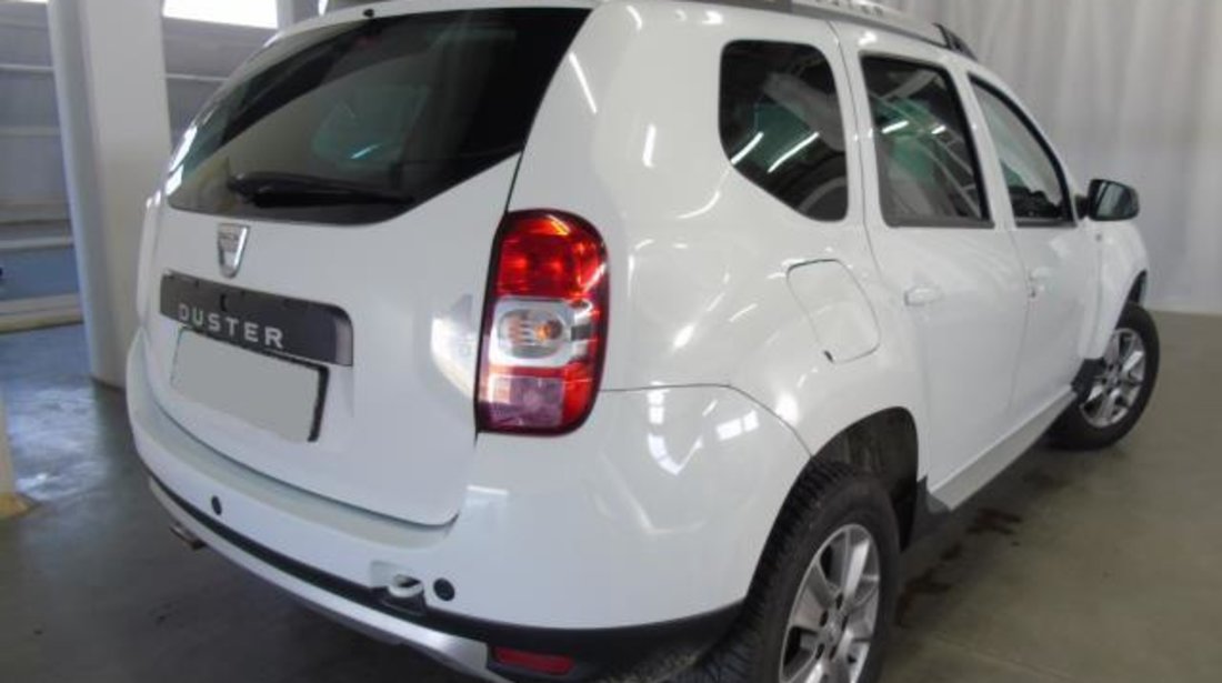 Dacia Duster 1.5 dCi 110 CP Laureate 4WD 2014