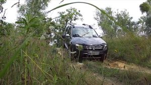 Dacia Duster 4x4 in actiune