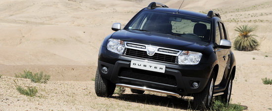 Dacia Duster a obtinut titlul de "SUV-ul anului 2011" in Romania Dacia Duster a obtinut titlul de "SUV-ul anului 2011" in Romania