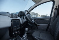 Dacia Duster Commercial