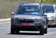 Dacia Duster Facelift - Poze Spion