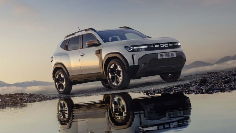 Dacia Duster Hybrid-G 150 4X4 si Dacia Bigster Hybrid-G 150 4X4