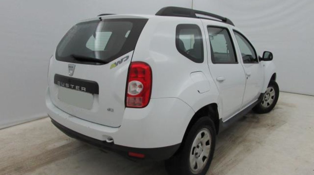 Dacia Duster Laureate 1.5 dCi 90 CP 4WD 2012