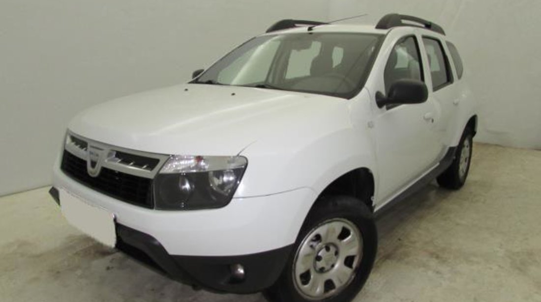 Dacia Duster Laureate 1.5 dCi 90 CP 4WD 2012