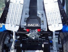 Dacia Duster NO LIMIT din LEGO