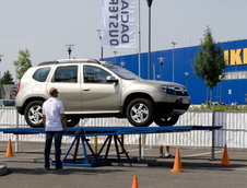 Dacia Duster Offroad Experience a luat startul in Bucuresti