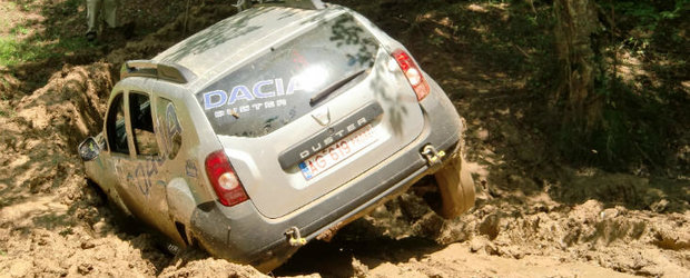 Dacia Duster participa in Campionatul National de Offroad 2012