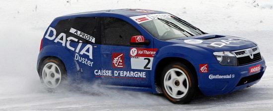 Dacia Duster pe Stade de France, in super-finala Trofeului Andros Dacia Duster pe Stade de France, in super-finala Trofeului Andros