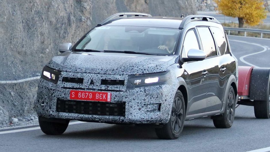 Dacia Jogger Facelift - Poze spion