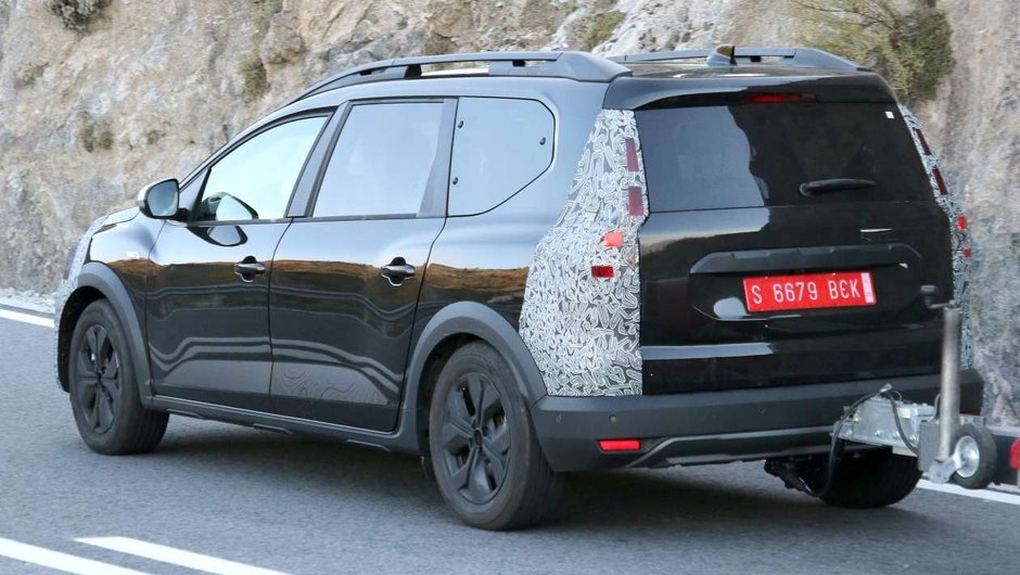 Dacia Jogger Facelift - Poze spion