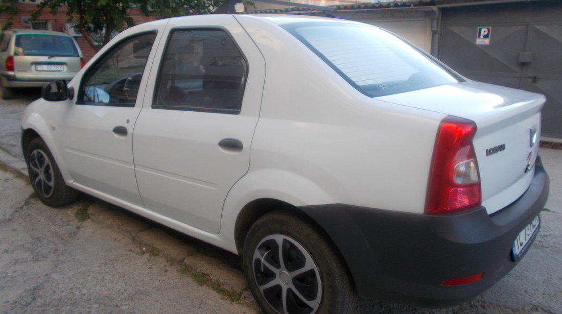 Dacia Logan 1,2 16V 75CP 2011