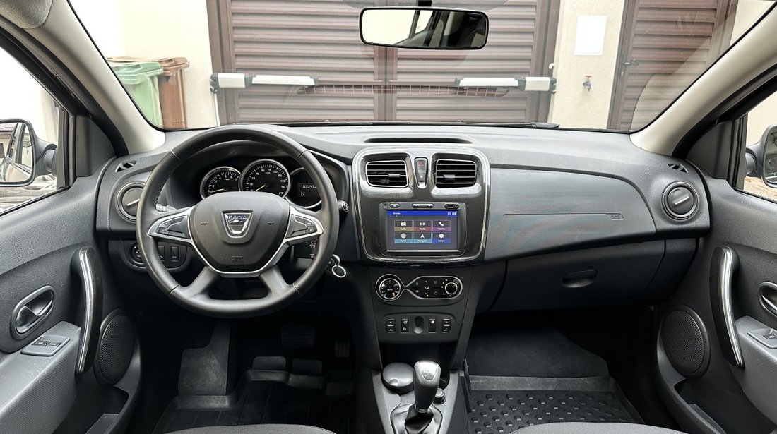 Dacia Logan 898 2018