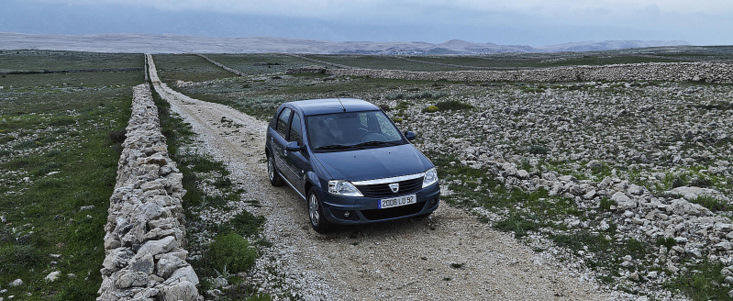 Dacia Logan, codasa intr-un top al celor mai fiabile masini din Romania Dacia Logan, codasa intr-un top al celor mai fiabile masini din Romania