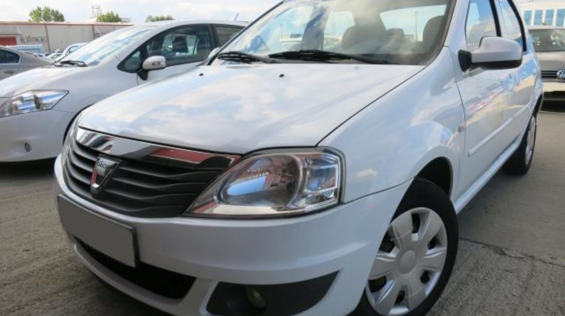 Dacia Logan Laureate 1.6 MPI 85 CP 2011