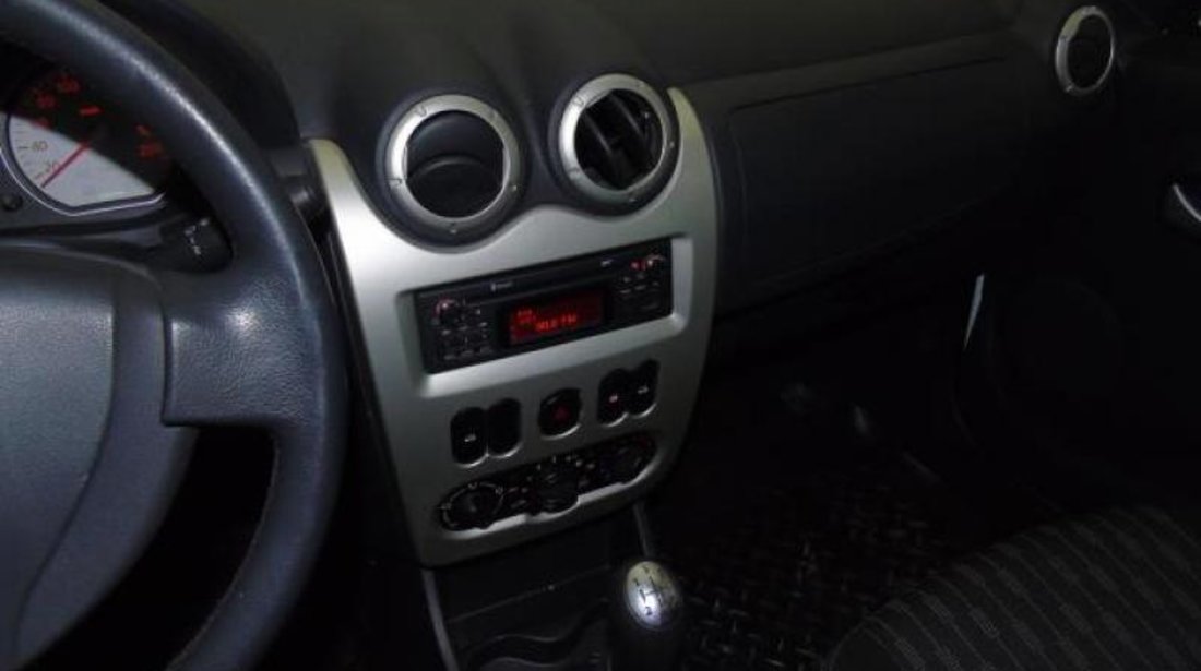 Dacia Logan MCV 1.5 dCi Laureate 88 CP 2012