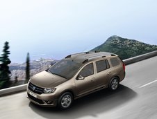 Dacia Logan MCV si Dacia Duster Aventure