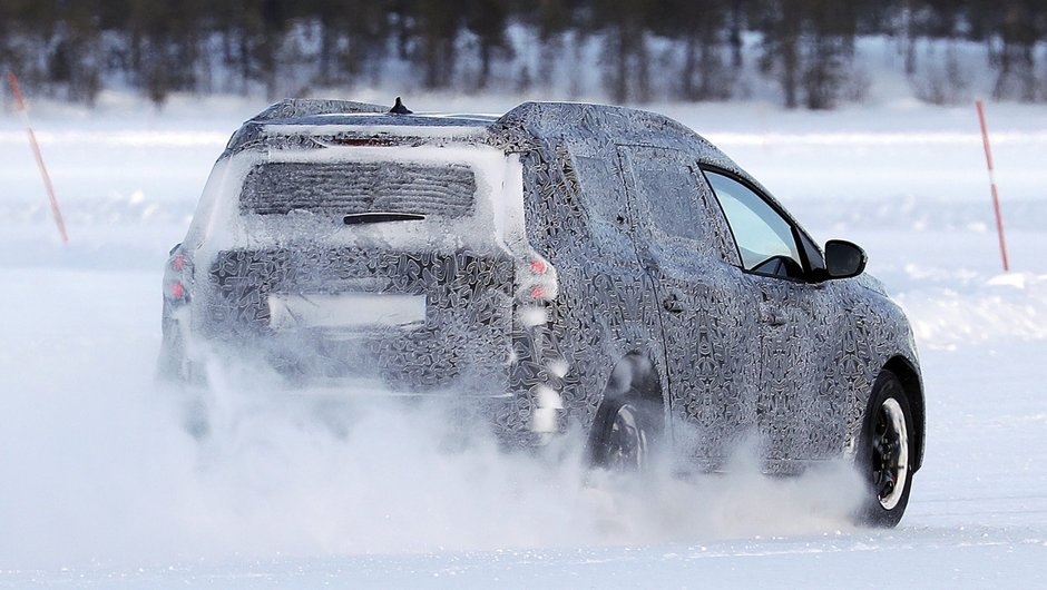 Dacia misterioasa in teste