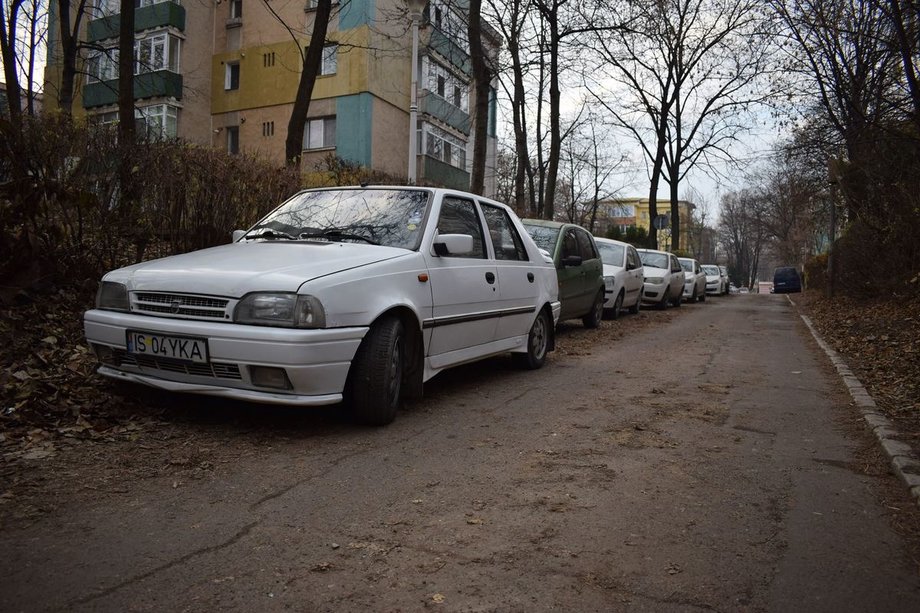 Dacia Nova 1.6