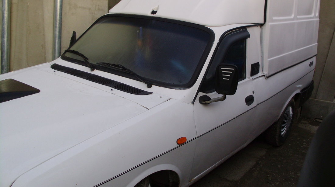 Dacia Pick Up Benzina 2000