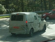 Dacia Popster: primele poze spion cu MPV-ul romanesc