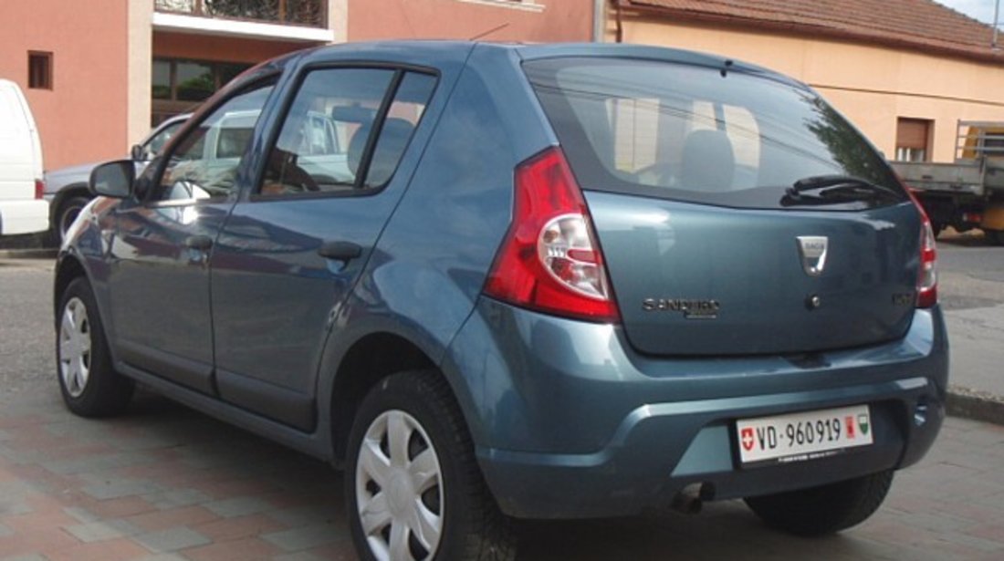 Dacia Sandero 1.4i 2008