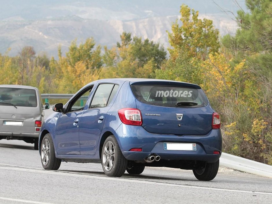 Dacia Sandero Sport - Poze Spion