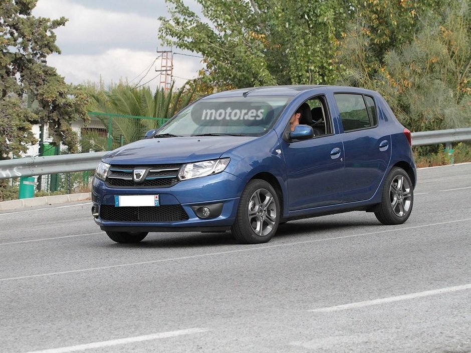 Dacia Sandero Sport - Poze Spion