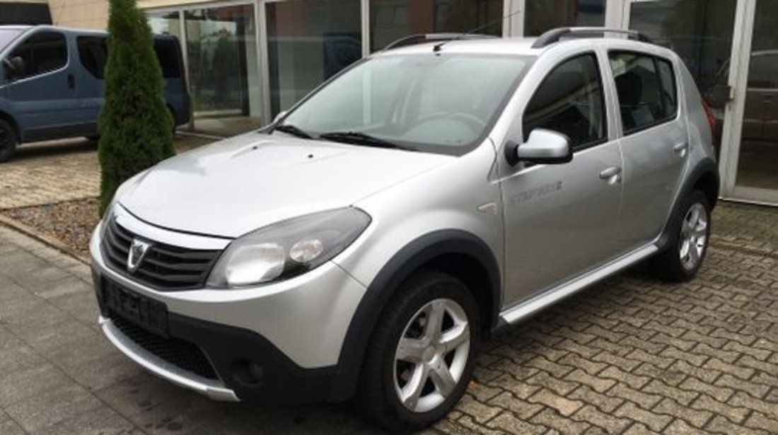 Dacia Sandero Stepway 1.6 2012