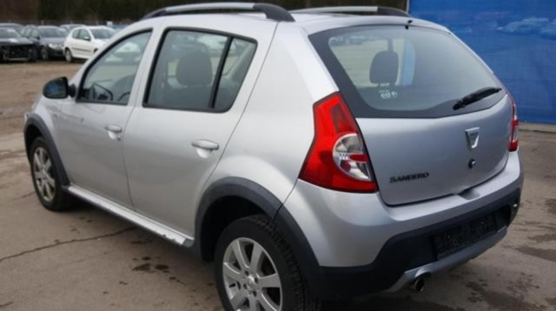 Dacia Sandero Stepway 1.6i 2011