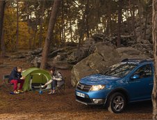 Dacia Sandero Stepway pozeaza in natura