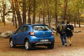 Dacia Sandero Stepway pozeaza in natura