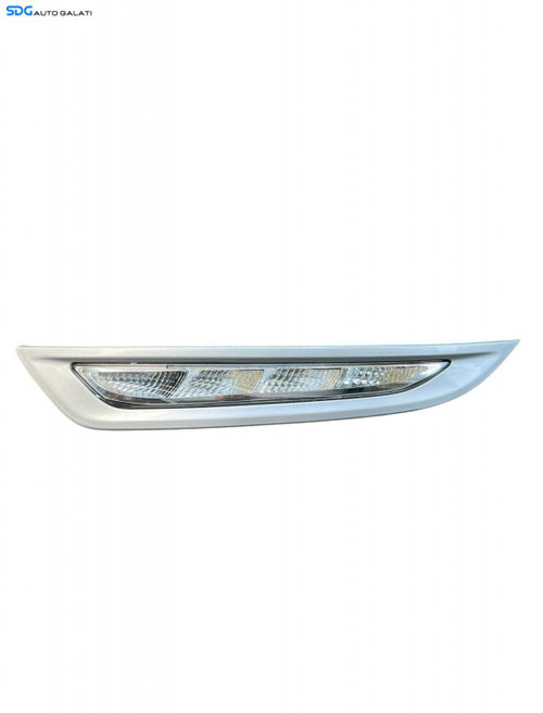 Daylight Lampa Lumini de Zi Stanga Complet cu Rama Ornament de Sub Far Ford Kuga 1 2008 - 2012 Cod B...