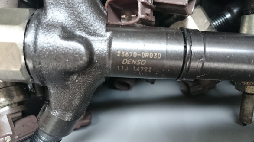 DCRI107670 Injector 23670-0R030 Denso Toyota Verso Auris Avensis 2.0 D-4D Corolla 2.0 D-4D