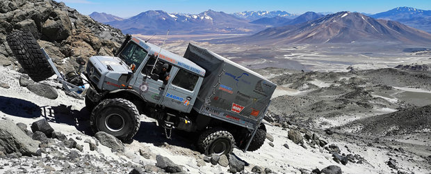 De-a dreptul incredibil. Mercedes Unimog a ajuns in Cartea Recordurilor cu o escaladare de poveste