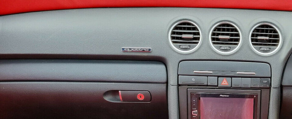 De-afara zici ca-i originala, dar inauntru se schimba totul. Cea mai ciudata masina pe care ai vazut-o vreodata are un design retro la exterior si toate dotarile unui Audi din 2004 la interior