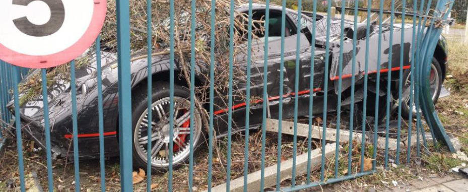 DE ASTA nu imprumuti niciodata masina, nici macar prietenilor tai DE ASTA nu imprumuti niciodata masina, nici macar prietenilor tai