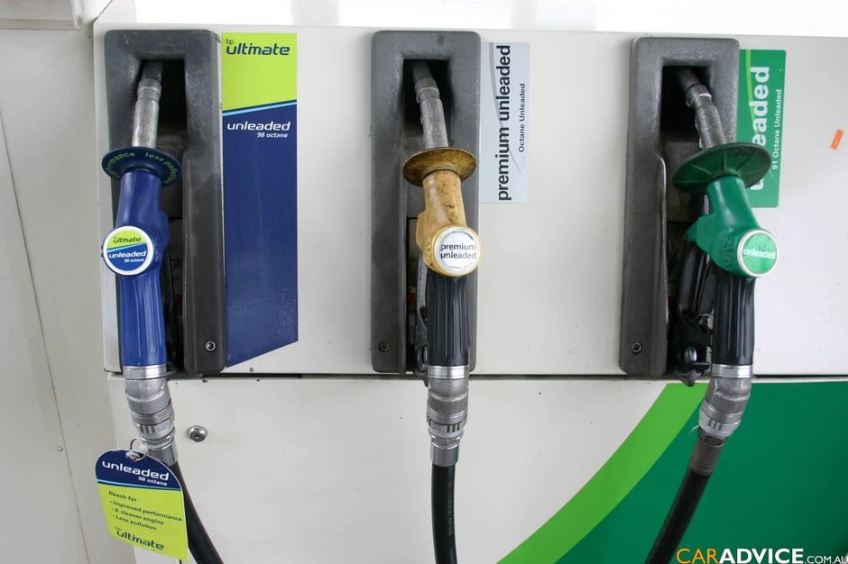 De ce e ieftina benzina in America De ce e ieftina benzina in America