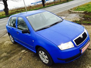 De ce se scutura ft tare motorul la Skoda Fabia HTP , 1.2 benzina an 2003 ?