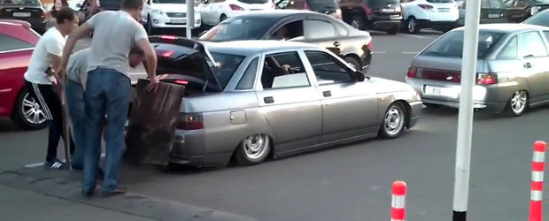 De la rusi vine nebunia! Halloween auto made in Rusia