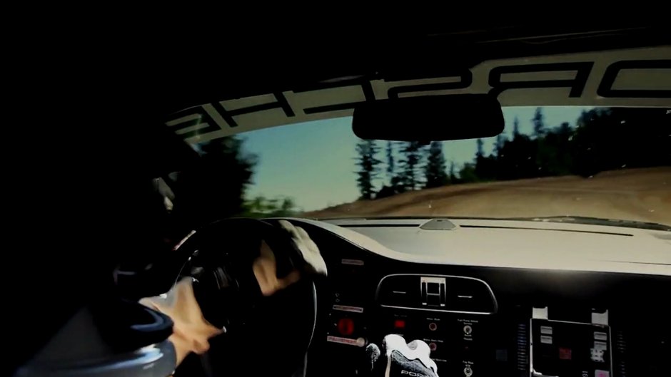 De nepretuit: In masina cu Jeff Zwart la Pikes Peak De nepretuit: In masina cu Jeff Zwart la Pikes Peak