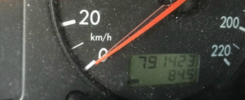 De pe vremea cand Volkswagen inca facea masini: Passat-ul ASTA are 800 de mii de km la bord!