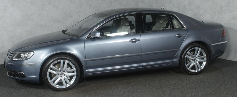 De pe vremea cand Volkswagen se batea cu Audi, Mercedes si BMW: masina germana a costat in 2015, de noua, aproape 152.000 de euro! De pe vremea cand Volkswagen se batea cu Audi, Mercedes si BMW: masina germana a costat in 2015, de noua, aproape 152.000 de euro!