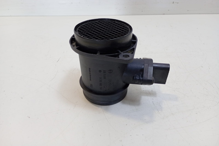 Debitmetru aer 0281002216 Volkswagen VW Passat B5 [1996 - 2000]