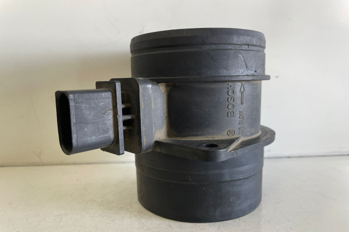 Debitmetru aer 0281002735 0281002735 Audi A4 B8/8K [2007 - 2011]