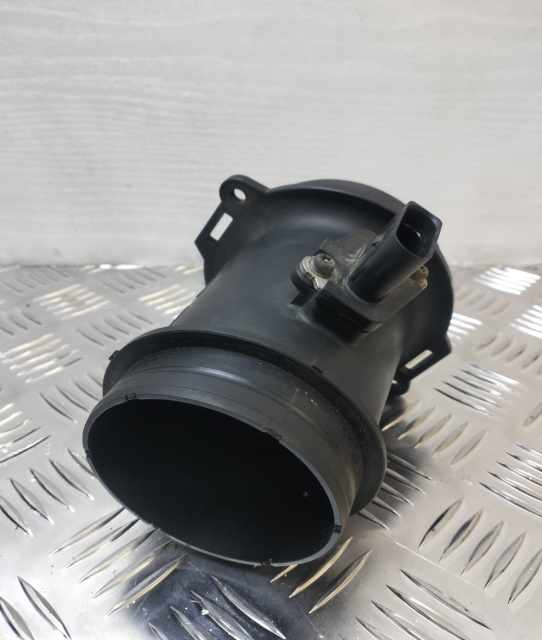 Debitmetru aer 059906461K Volkswagen VW Touareg generatia 1 7L [facelift] [2007 - 2010]