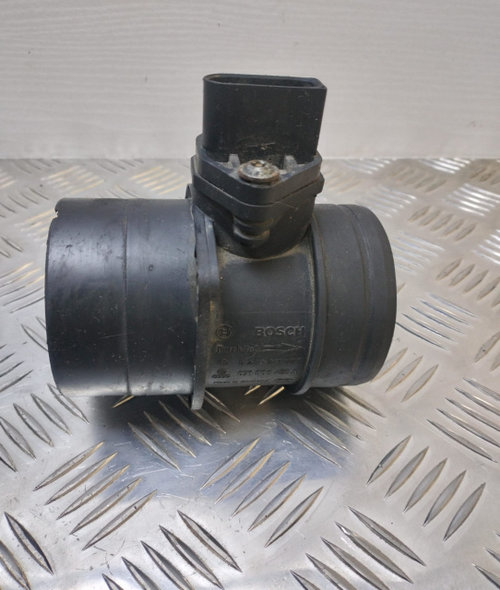 Debitmetru aer 071906461A 071906461A Audi A4 B6 [2000 - 2005]