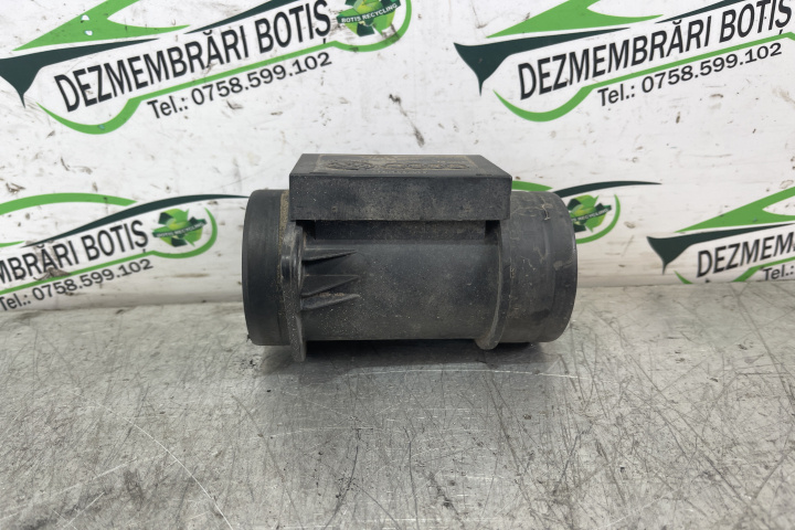 Debitmetru aer 074906461 / 074 906 461 Volkswagen VW Passat B5.5 [facelift] [2000 - 2005] Sedan 1.9 TDI 4Motion 6MT (130 hp)
