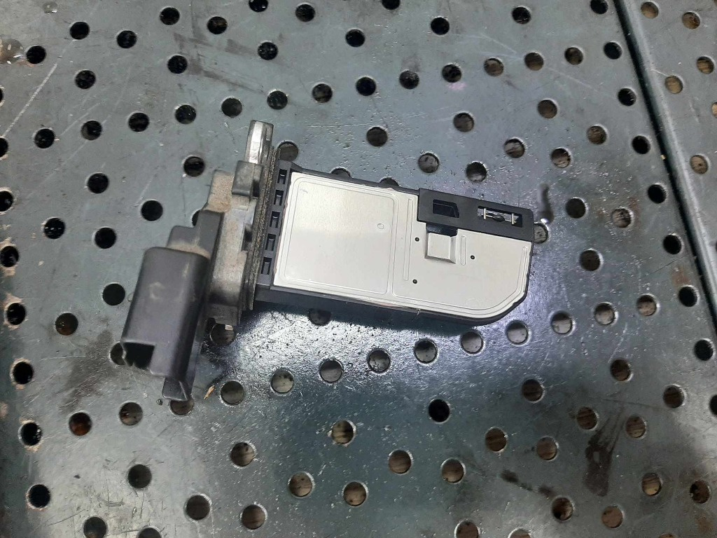 Debitmetru aer 1.5cdti yh01 opel vivaro c citroen jumper 9677093080