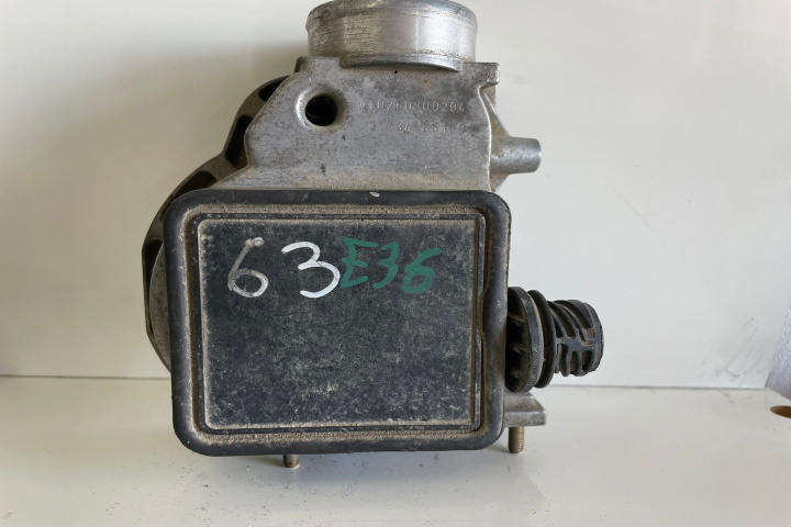 Debitmetru aer 1.6 i 0280200204 BMW Seria 3 E36 [1990 - 2000]