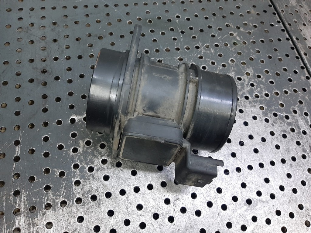 Debitmetru aer 1.9 dci f9q renault scenic 1 clio 2 5wk9620 h7700104426 7700109812